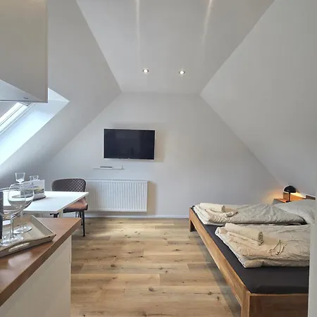 Zur Bauerndiele  Lüttje Stuuv *